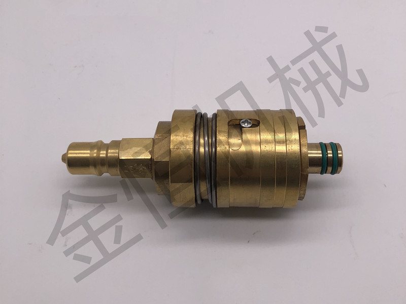 快速接頭（擴(kuò)口翻邊銅管專用）